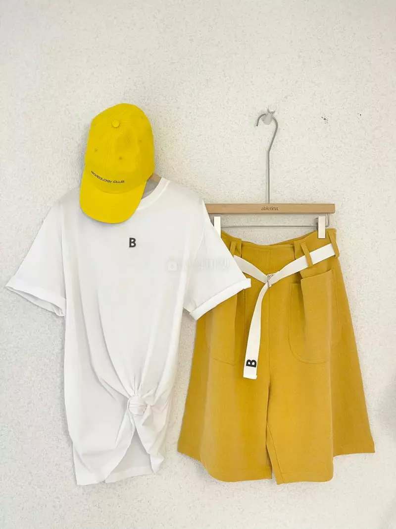 Ablering - Korean Women Fashion - #momslook - Tutu Shorts with Belt - 2