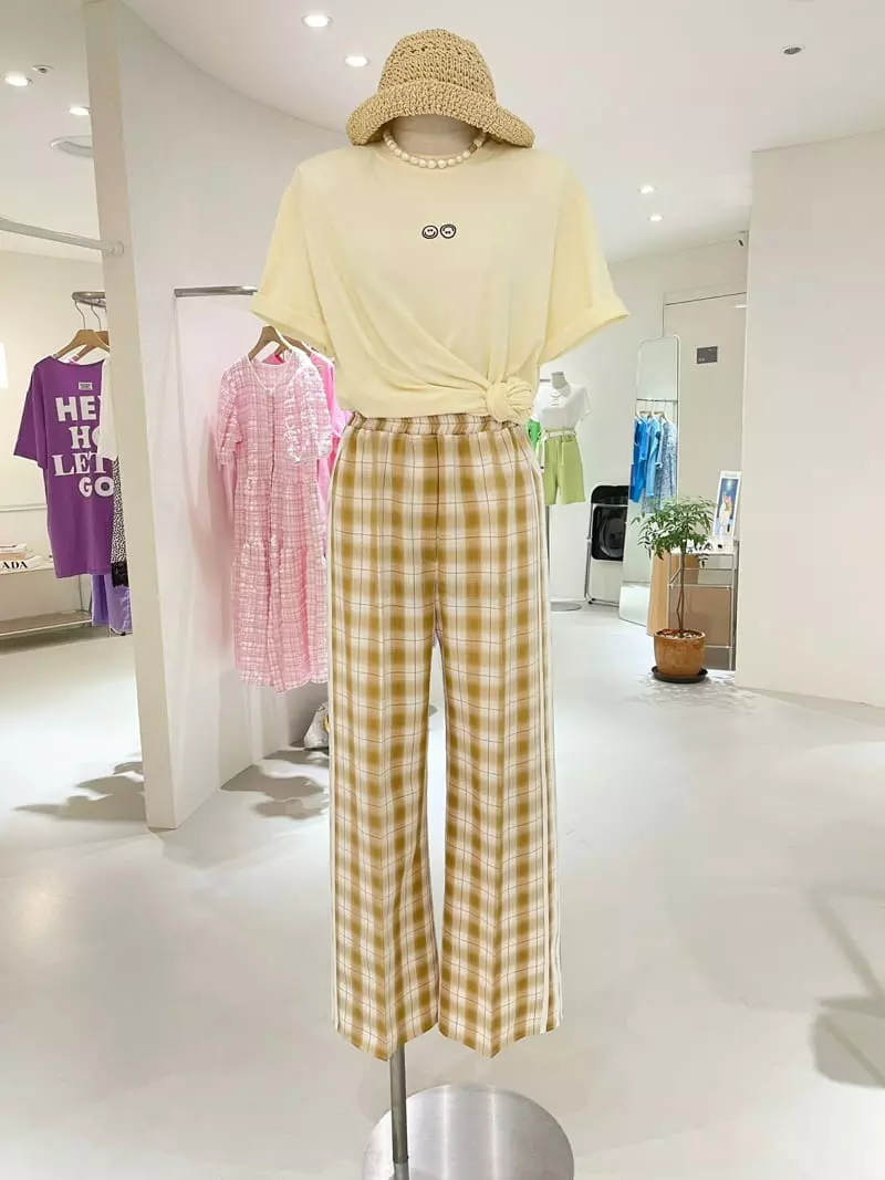 Ablering - Korean Women Fashion - #momslook - Landy Tee - 11