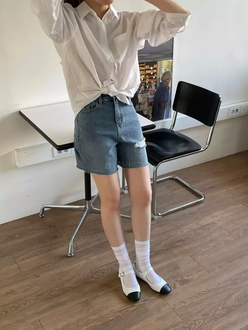 Ablering - Korean Women Fashion - #momslook - Dolz Denim Shorts - 3