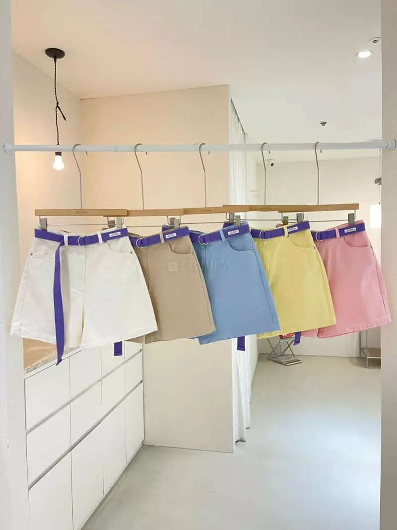 Ablering - Korean Women Fashion - #womensfashion - Sunday Shorts with Belt - 6
