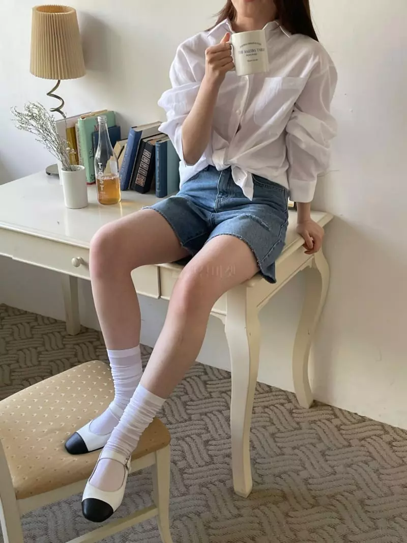Ablering - Korean Women Fashion - #momslook - Dolz Denim Shorts - 4