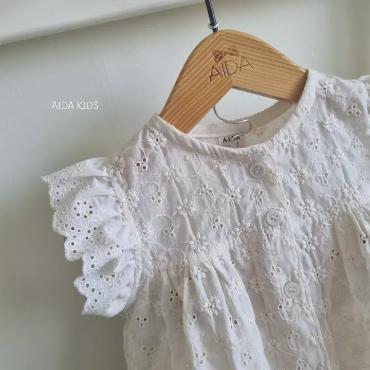 Aida - Korean Children Fashion - #littlefashionista - Punching Embroidery Blouse - 2