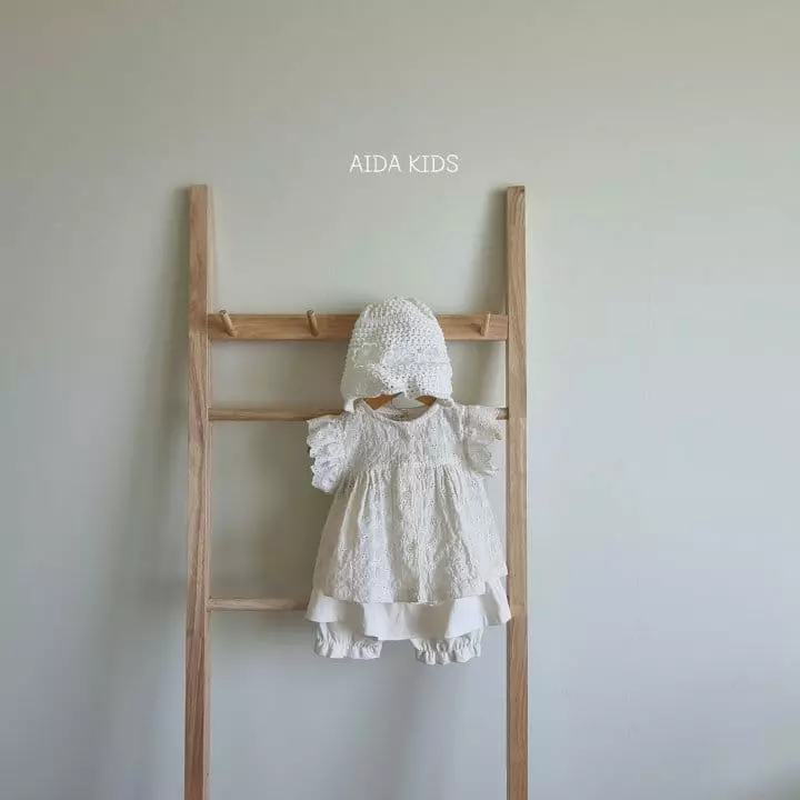 Aida - Korean Children Fashion - #prettylittlegirls - Punching Embroidery Blouse - 5