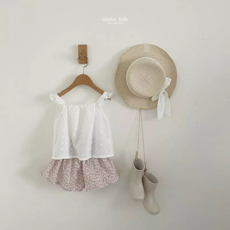 Aladin - Korean Children Fashion - #stylishchildhood - Frill Wing Blouse - 3