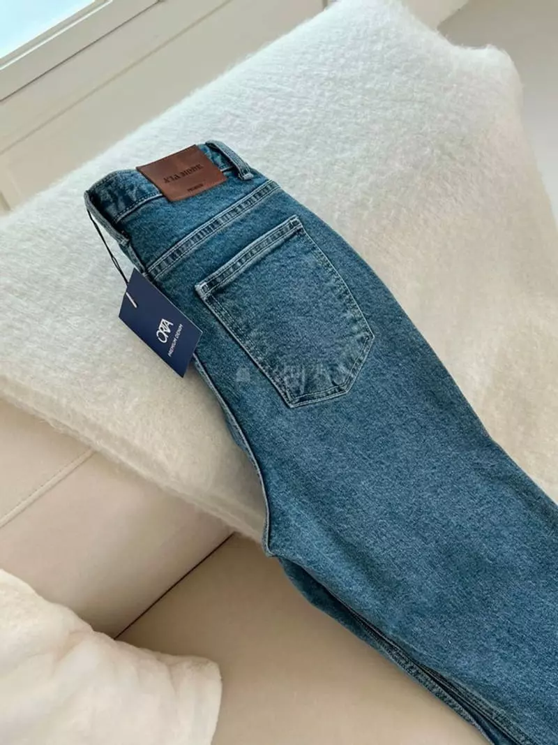 Alamode - Korean Women Fashion - #momslook - Orta Jeans - 3