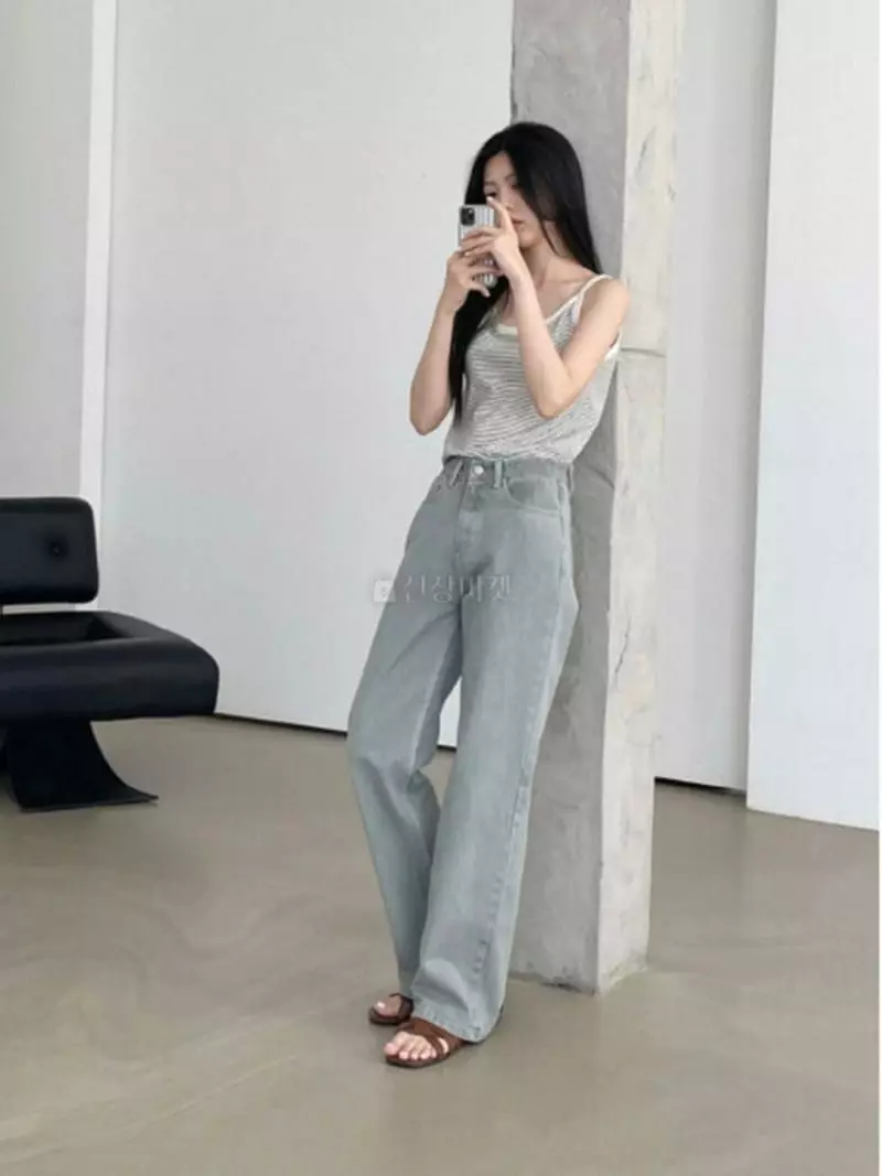 Alamode - Korean Women Fashion - #momslook - Gament Jeans - 2