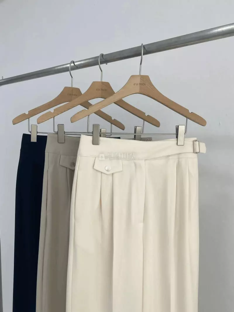 Alamode - Korean Women Fashion - #pursuepretty - Holder Pants - 6