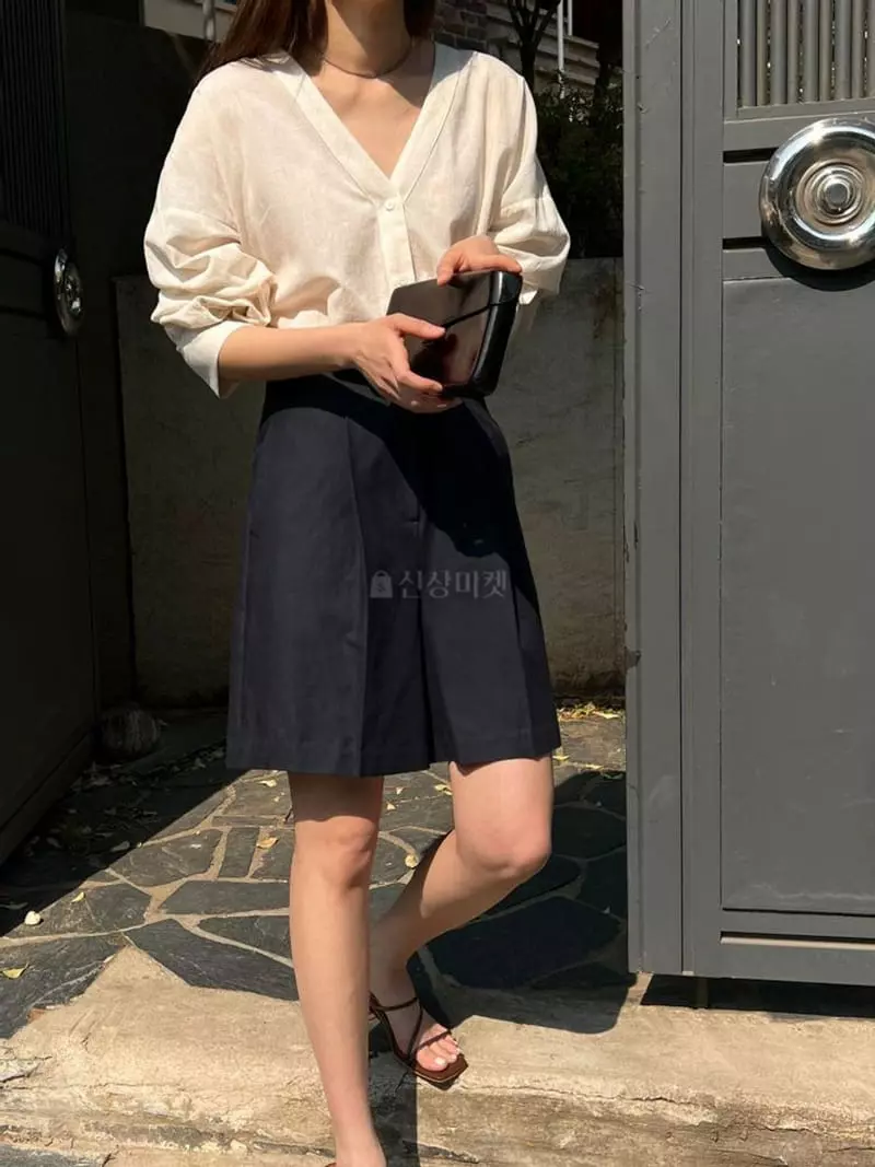 Alamode - Korean Women Fashion - #restrostyle - Why Blouse - 3