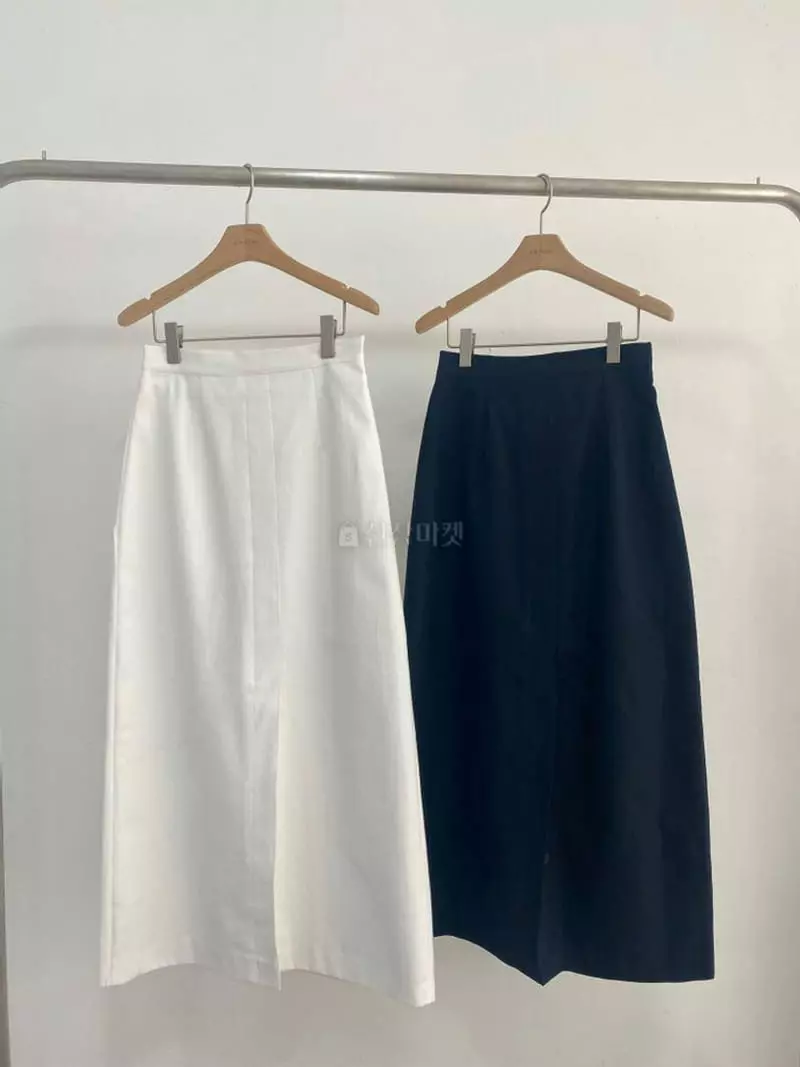 Alamode - Korean Women Fashion - #womensfashion - Bennis Skirt - 2