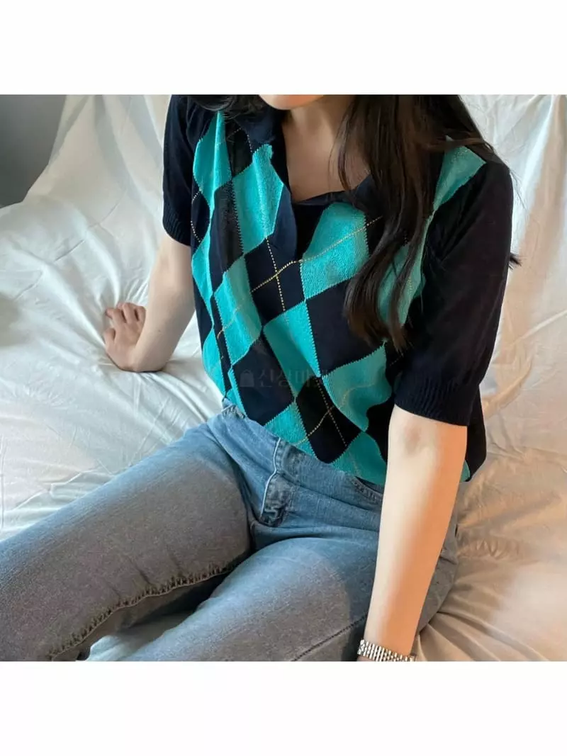 All Vibe - Korean Women Fashion - #momslook - Arglye Check Short Sleeves Knit Tee - 4