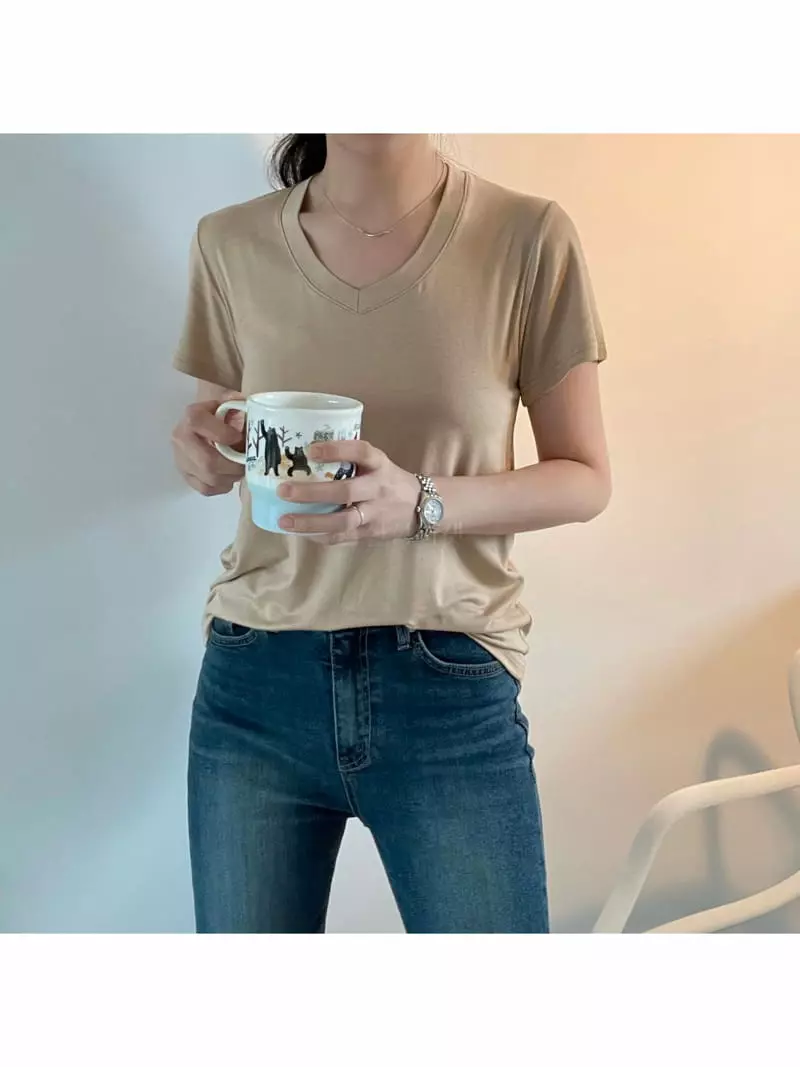 All Vibe - Korean Women Fashion - #momslook - V Tee - 4