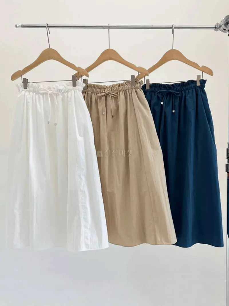 And More - Korean Women Fashion - #womensfashion - Butter Skirt - 4