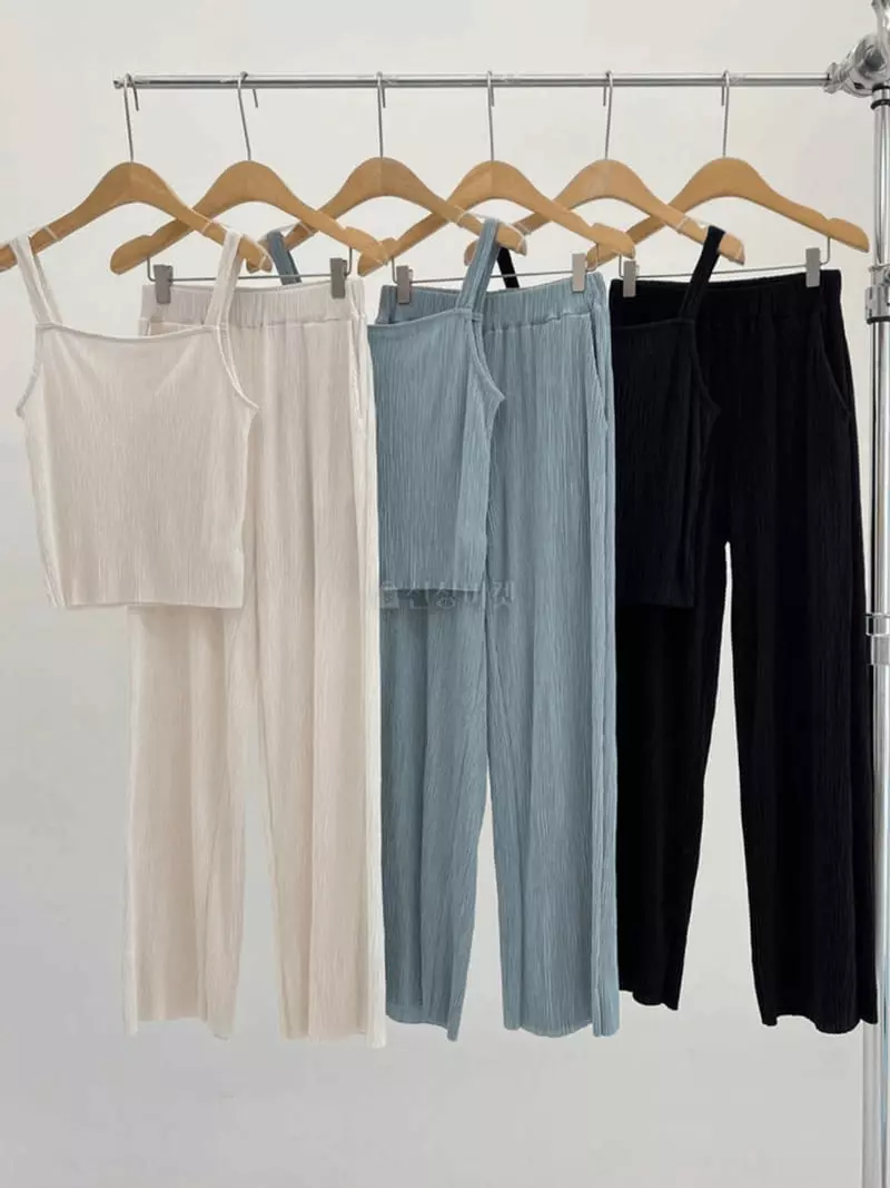 And More - Korean Women Fashion - #momslook - Pleats Top Bottom Set - 4