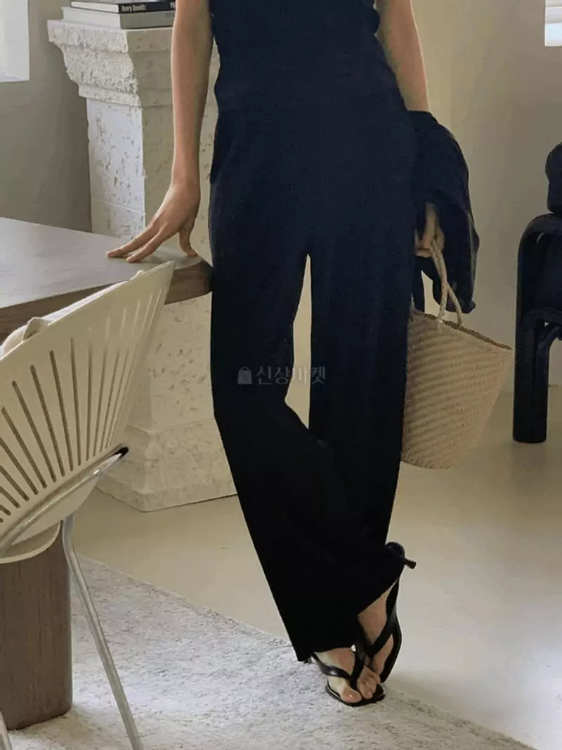 And More - Korean Women Fashion - #womensfashion - Pleats Pants