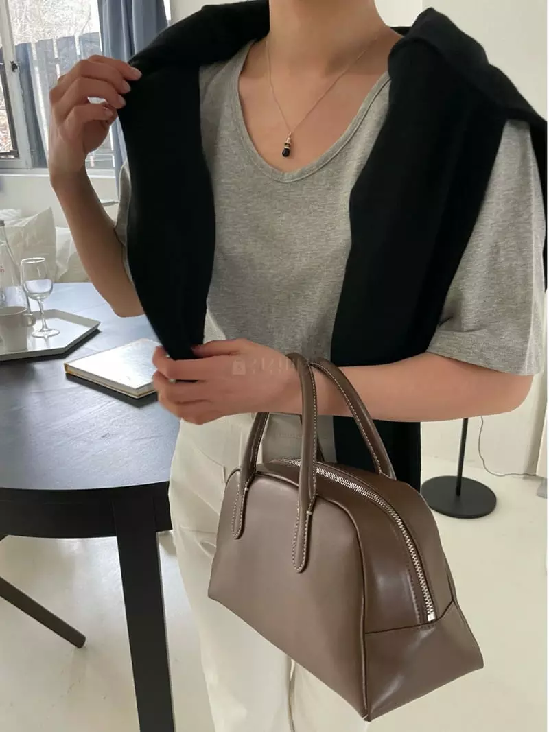 As Thought - Korean Women Fashion - #momslook - Pan U Short Tee - 3
