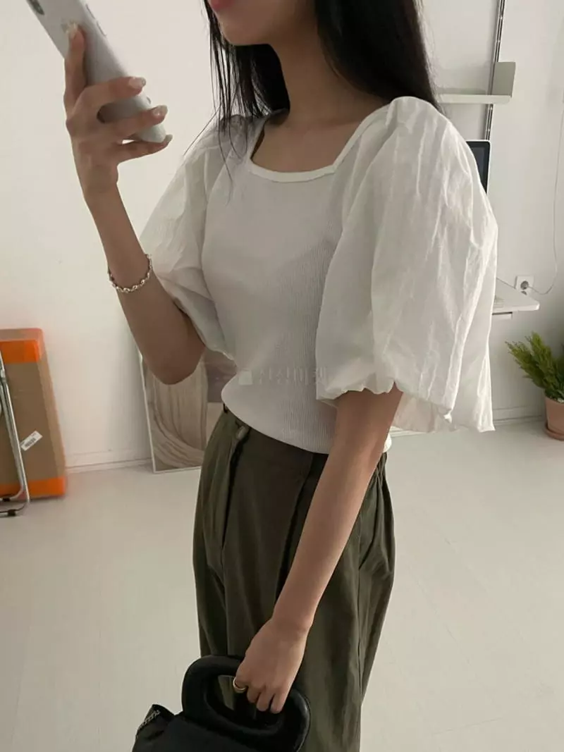 As Thought - Korean Women Fashion - #womensfashion - Tulip Puff Blouse - 5