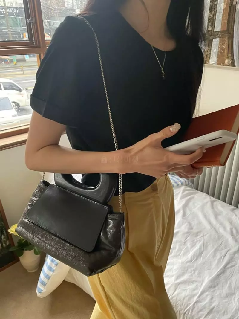As Thought - Korean Women Fashion - #womensfashion - Roll-up Tee