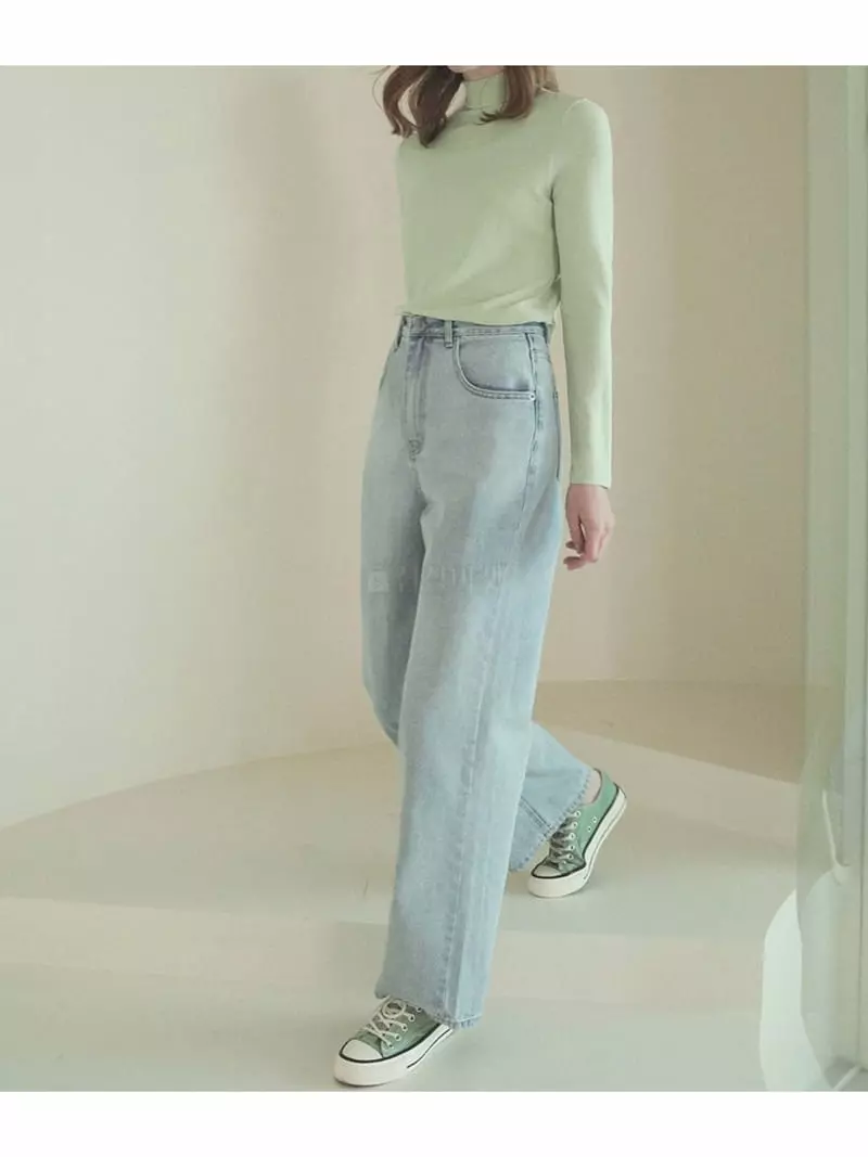Ave29 - Korean Women Fashion - #momslook - Clover Half Tee - 2