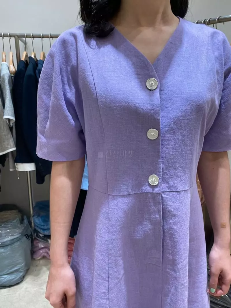 Ave29 - Korean Women Fashion - #momslook - V Neck Puff One-piece - 12