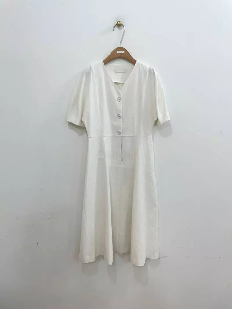 Ave29 - Korean Women Fashion - #womensfashion - V Neck Puff One-piece - 4
