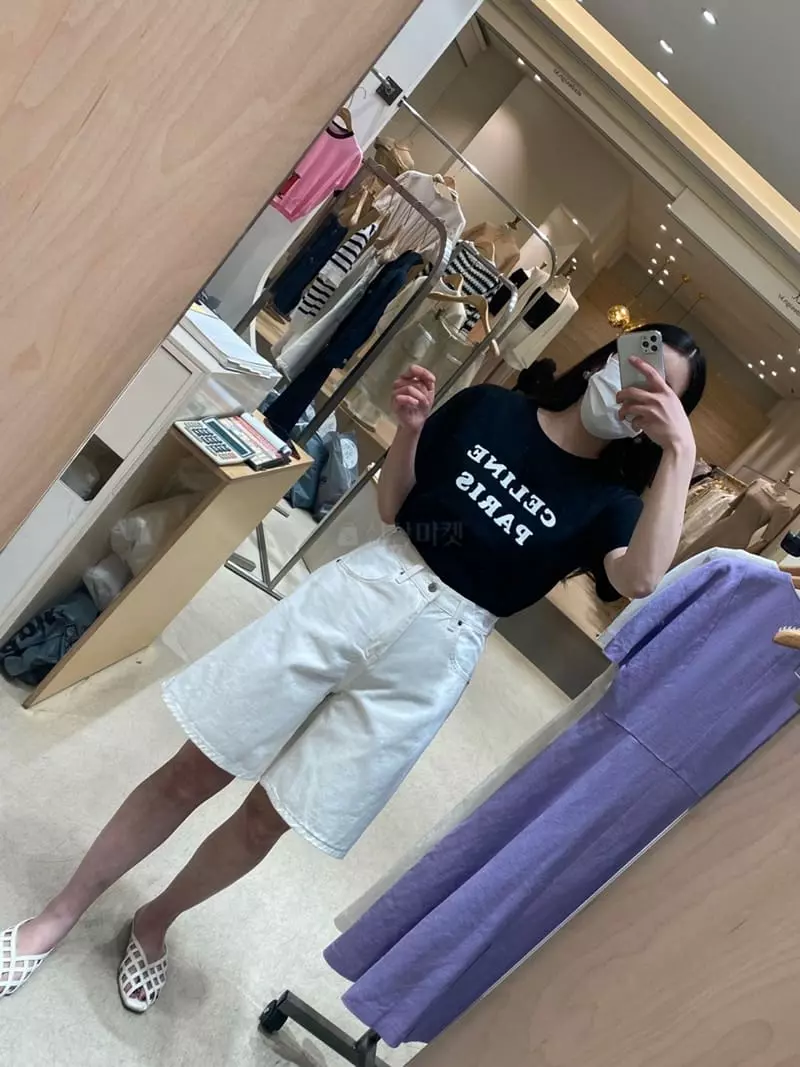 Ave29 - Korean Women Fashion - #momslook - Row White Half Shorts - 7