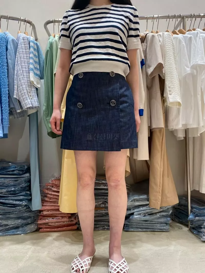 Ave29 - Korean Women Fashion - #restrostyle - Wrap Half Jeans - 3