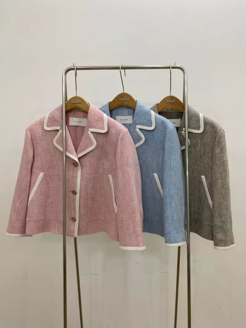 Ave29 - Korean Women Fashion - #thatsdarling - Embroidery Crop Jacket - 4