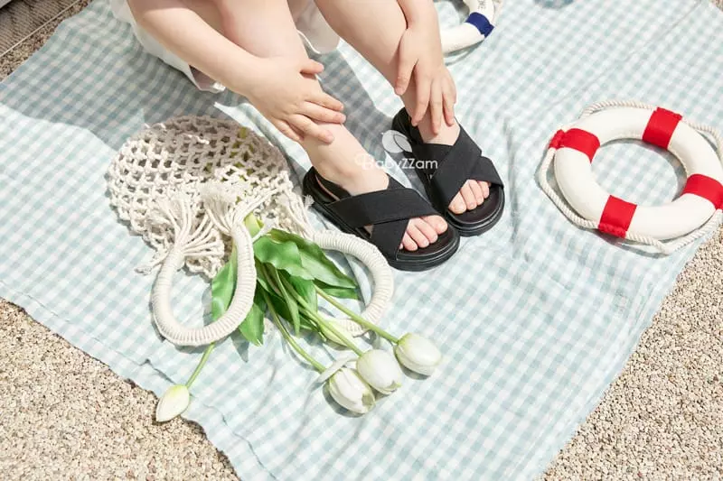 Babyzzam - Korean Children Fashion - #stylishchildhood - All X Bending Sandals - 5