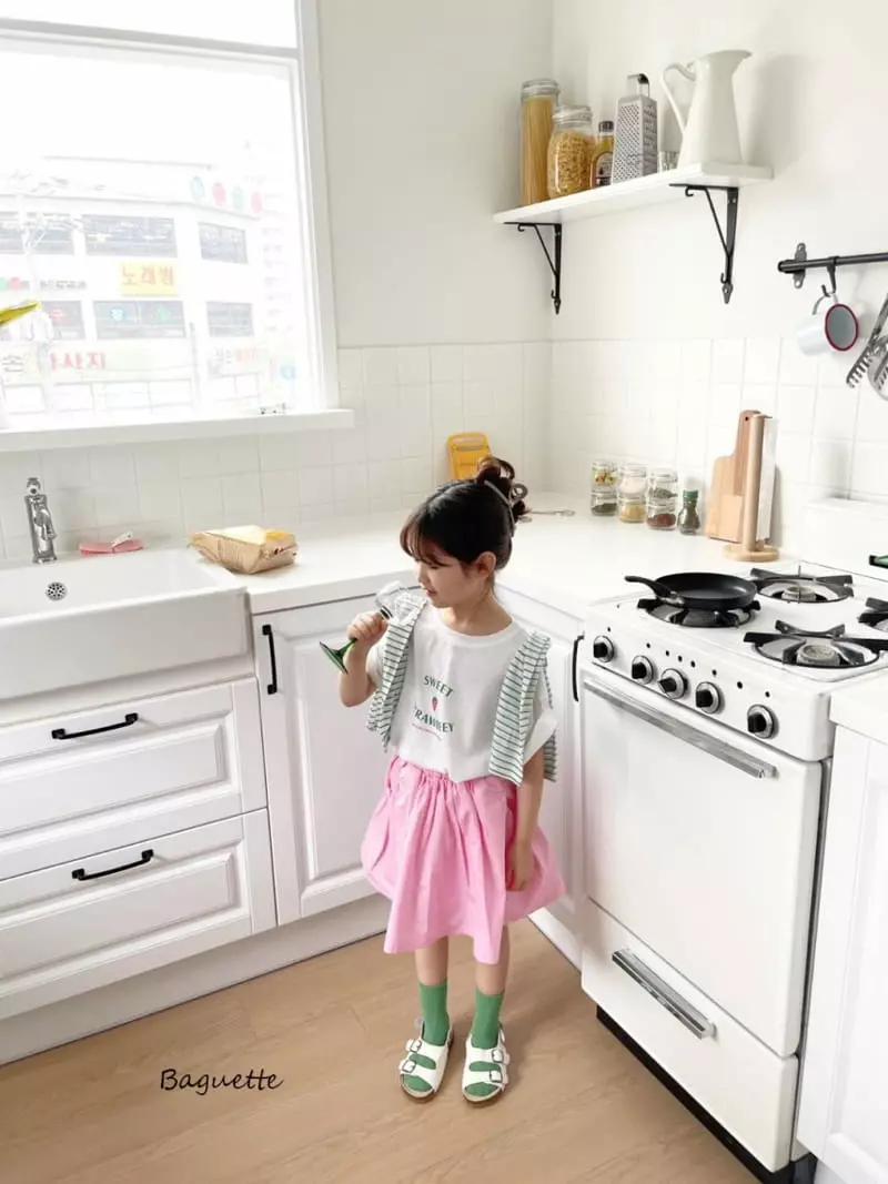 Baguette - Korean Children Fashion - #kidzfashiontrend - Strawberry Tee