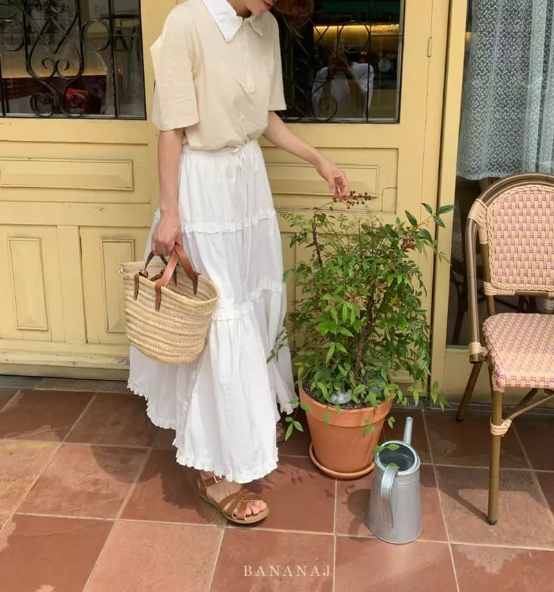 Banana J - Korean Women Fashion - #momslook - Mom Shine Collar Tee - 5