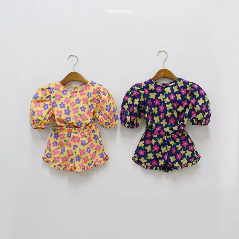 Bbonchu - Korean Children Fashion - #Kfashion4kids - Flower Top Bottom Set - 6