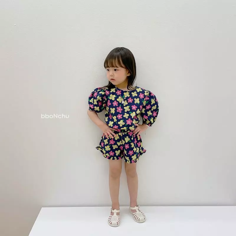 Bbonchu - Korean Children Fashion - #toddlerclothing - Flower Top Bottom Set - 12