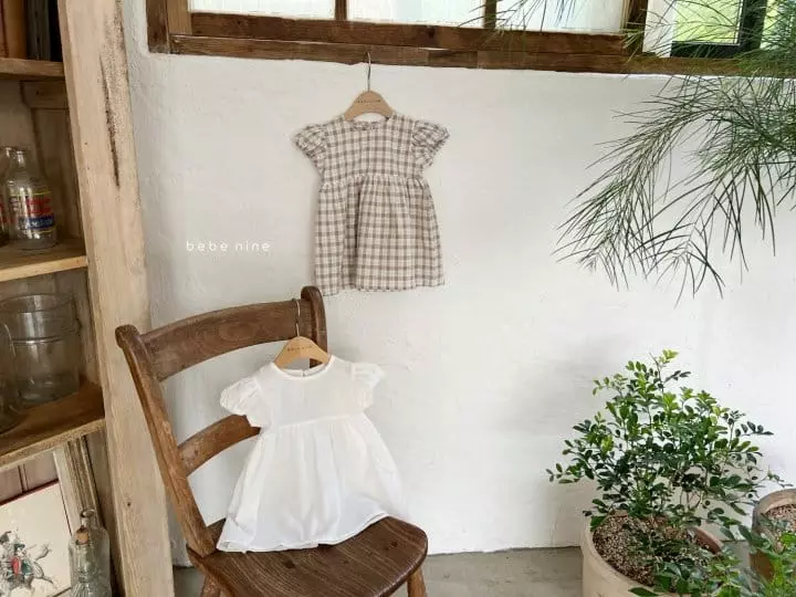 Bebe Nine - Korean Baby Fashion - #babyoutfit - Eyelet One-piece Beige Check - 4
