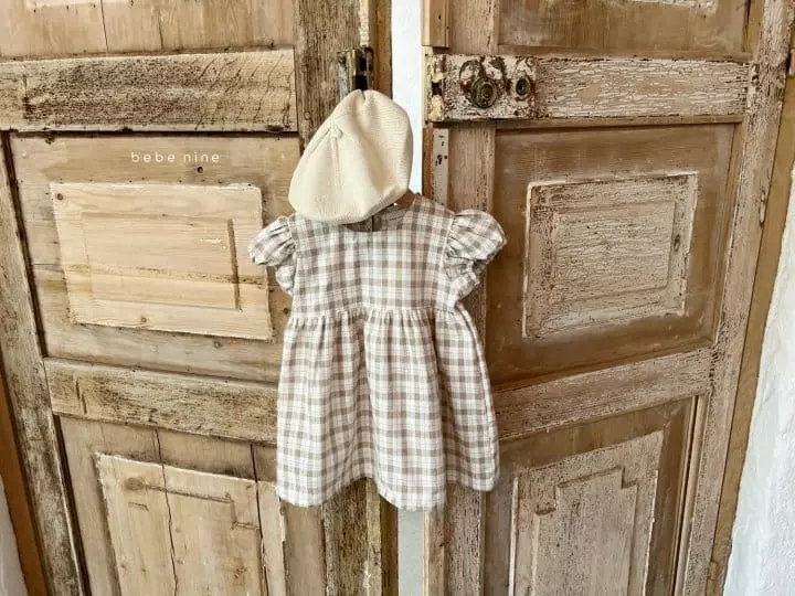 Bebe Nine - Korean Baby Fashion - #onlinebabyboutique - Eyelet One-piece Beige Check - 6