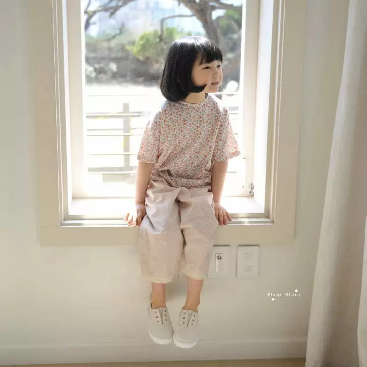 Blancblanc - Korean Children Fashion - #littlefashionista - Flower Boxy Tee - 4