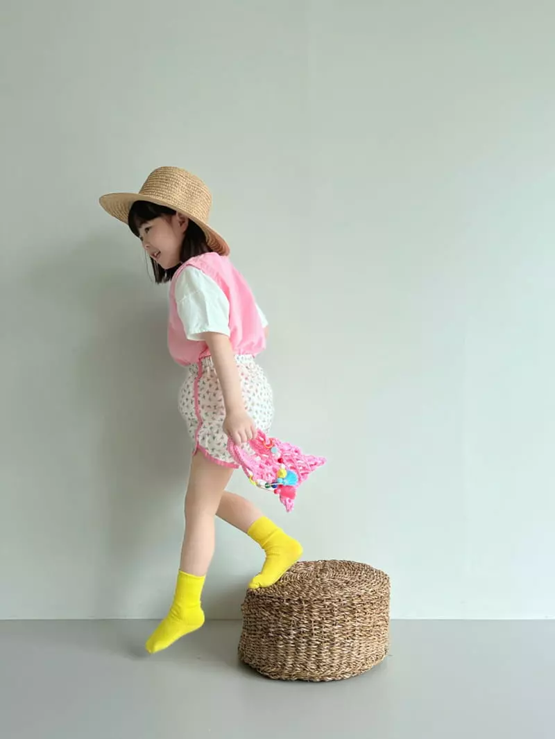 Bon Bon Butik - Korean Children Fashion - #magicofchildhood - Bay Sleeveless - 10
