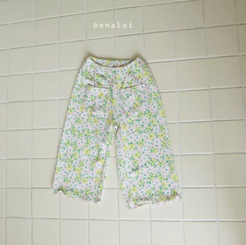 Bonaloi - Korean Children Fashion - #kidsshorts - Flower Pocket Pants - 4
