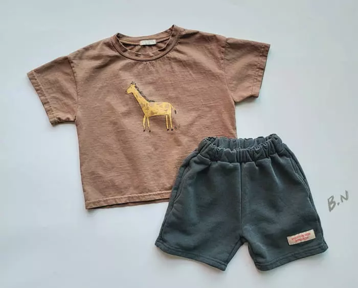 Boneoune - Korean Children Fashion - #kidsshorts - Giraffe Tee - 11