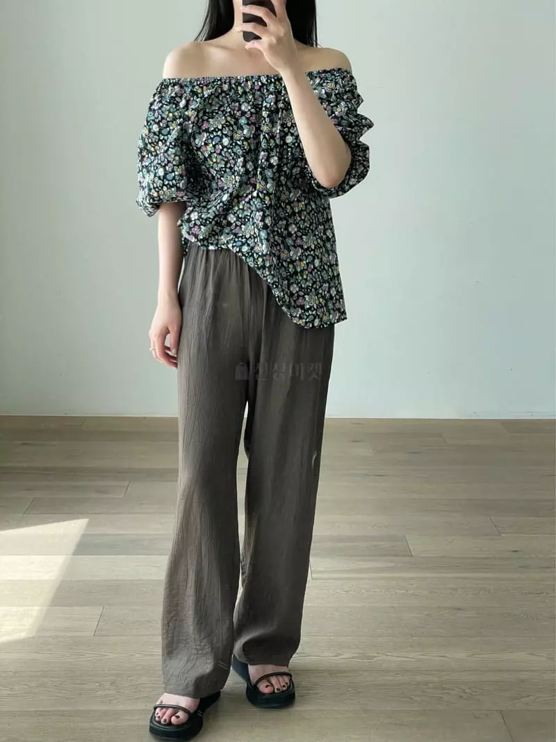 Browns - Korean Women Fashion - #womensfashion - Parette Off Blouse