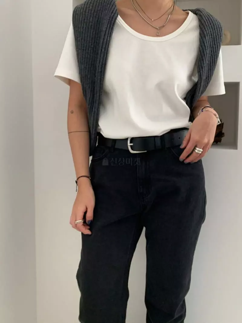 Buckle - Korean Women Fashion - #momslook - Paul Short Sleeves Tee - 2