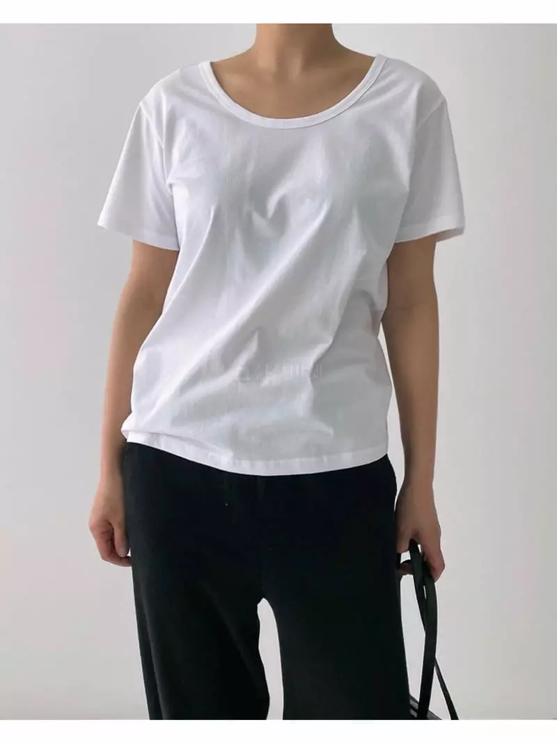 Buckle - Korean Women Fashion - #momslook - Luna Tee