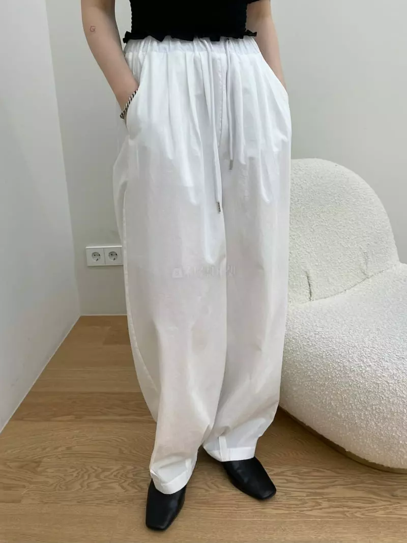 Buckle - Korean Women Fashion - #restrostyle - Buckle Pants