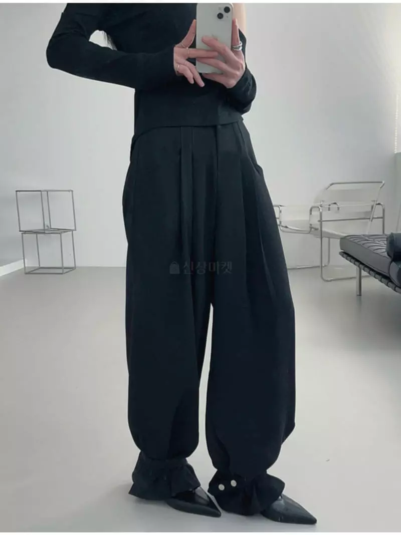 Buckle - Korean Women Fashion - #vintagekidsstyle - Bijou Pants - 3