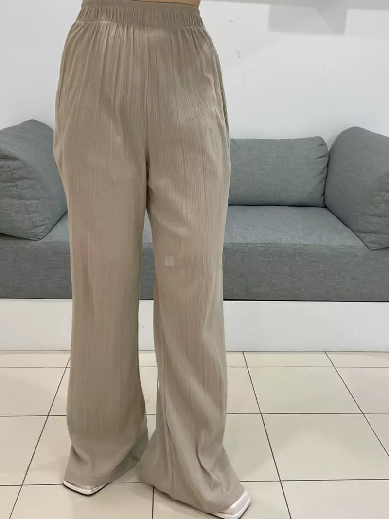 Buckle - Korean Women Fashion - #womensfashion - Rib Bootscut Pants - 2