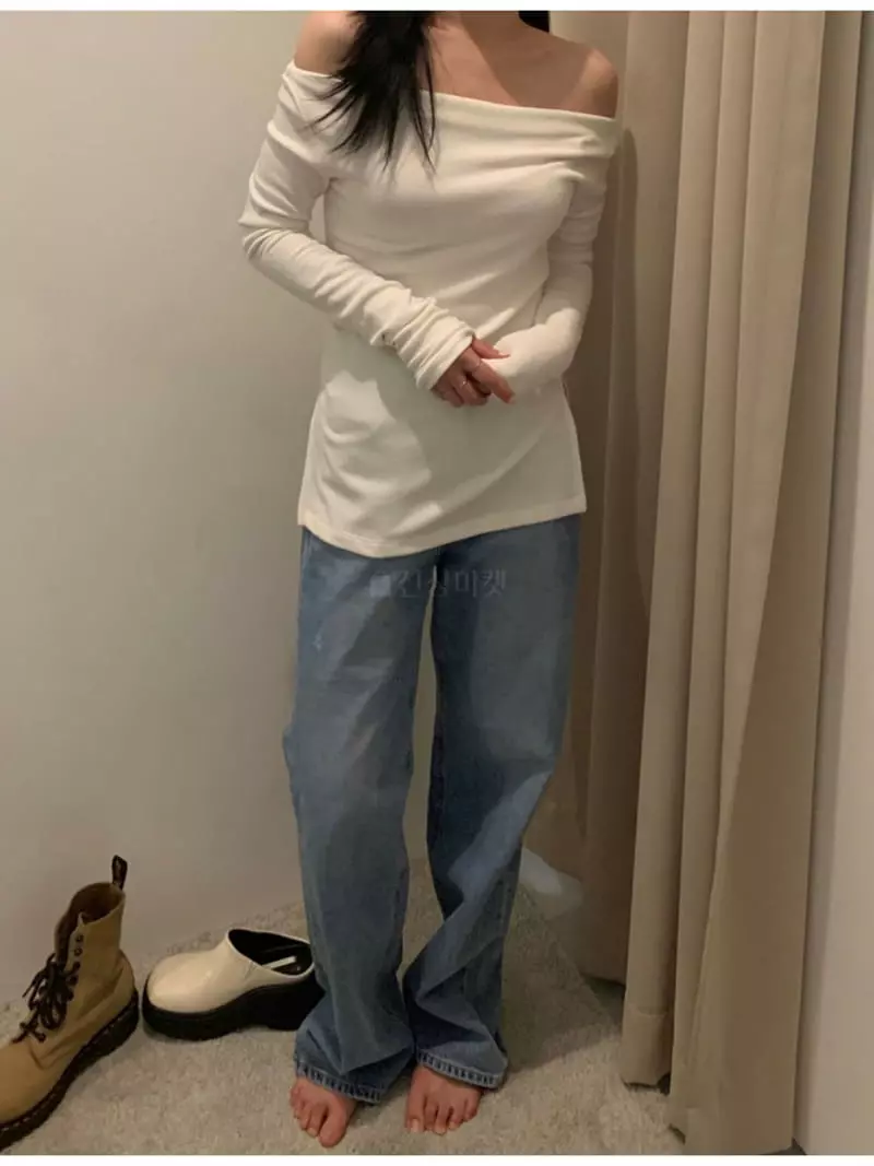 Buckle - Korean Women Fashion - #womensfashion - Soft Tee