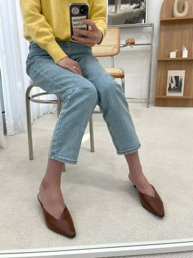 Button - Korean Women Fashion - #momslook - 612 Cross Bloafer
