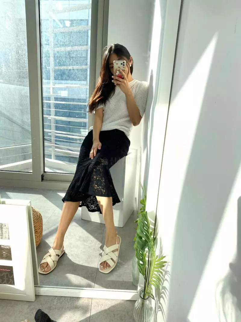 Button - Korean Women Fashion - #momslook - 2048 Cross Sandals