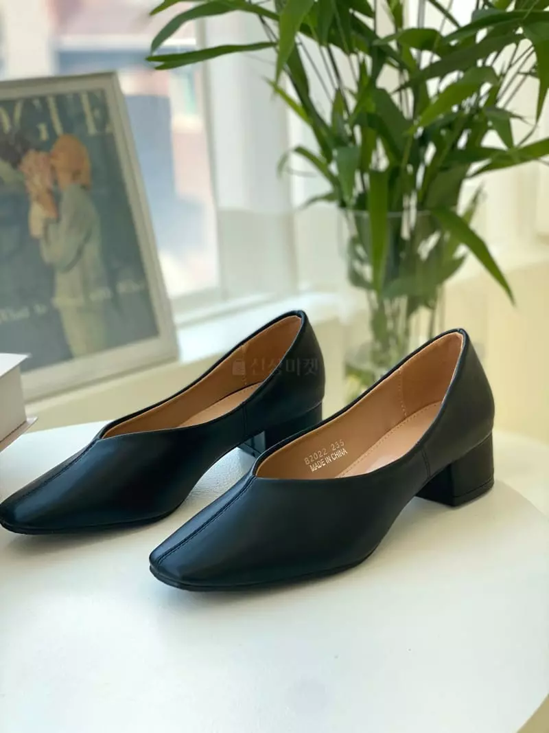 Button - Korean Women Fashion - #momslook - 2022 Stitch Square Middle Heel - 2