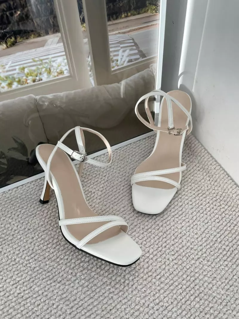 Button - Korean Women Fashion - #momslook - 1059 Sandals Heel