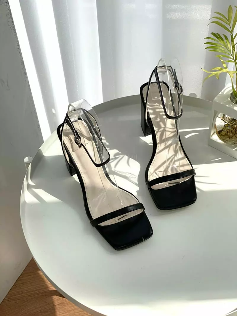 Button - Korean Women Fashion - #momslook - 1034 Sandals Heel
